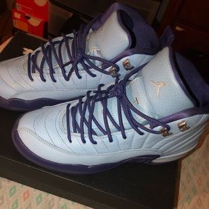 Air Jordan 12 Retro GG Hornets